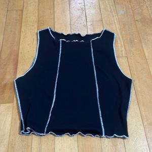 Black crop top size: small